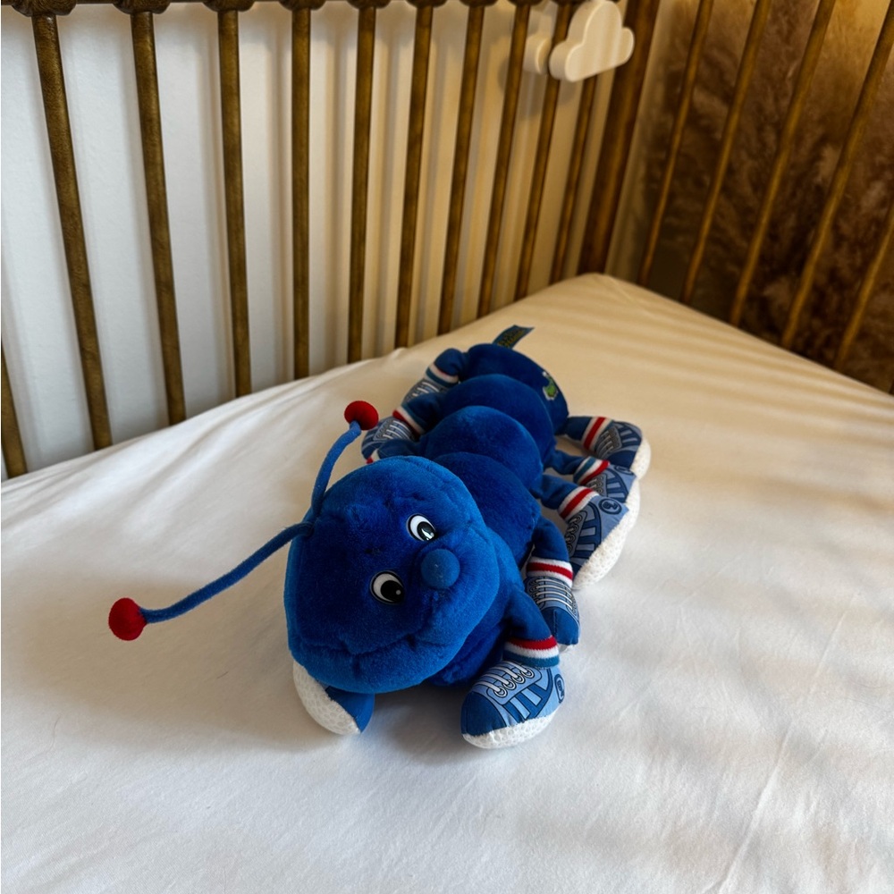 Vintage 1998 commonwealth toy lots a lots a leggggggs blue caterpillar plush - Picture 2 of 6